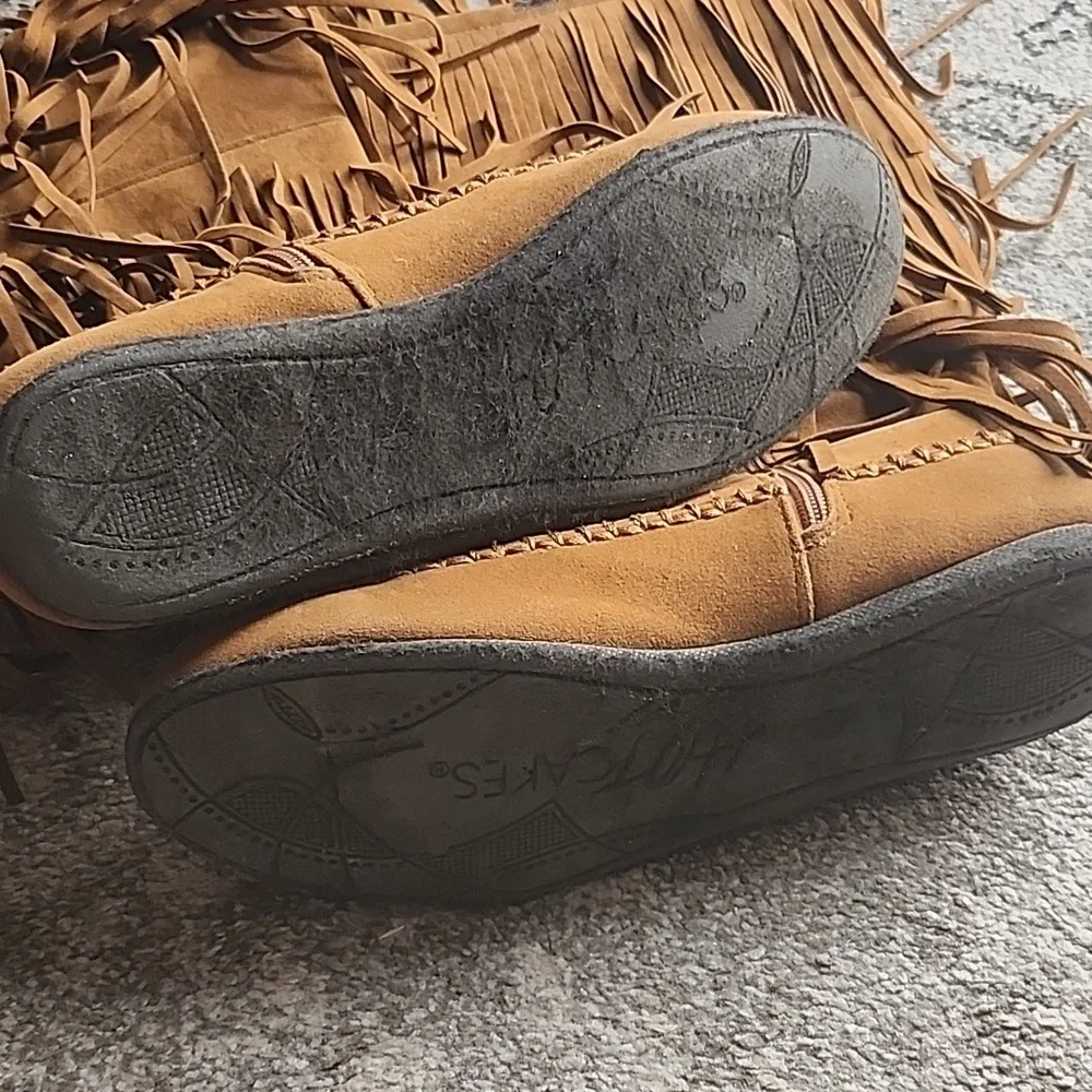 Moccasin Fringe Boots - Picture 3 of 8